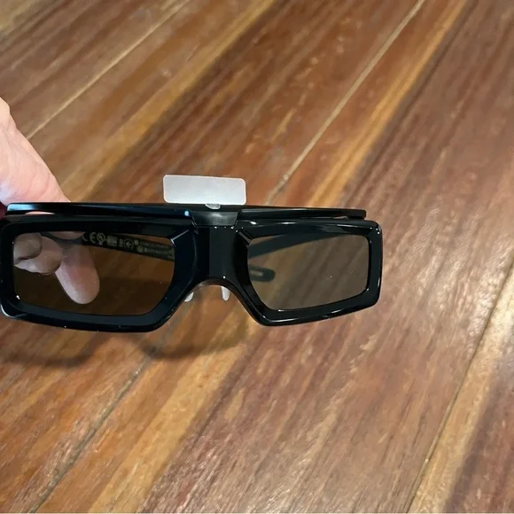 Sony Active 3D Glasses TDG-BT400A - Picture 2 of 5